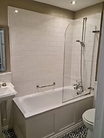 Henrietta House, a member of Radisson Individuals