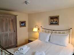 Henrietta House, a member of Radisson Individuals