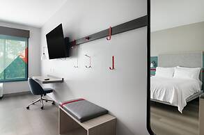 avid hotel Summerville by IHG