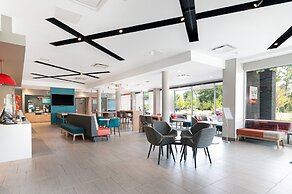 avid hotel Summerville by IHG
