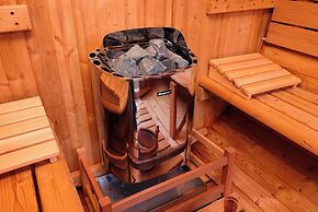 Pool & Sauna Villa Churaumi Motobu