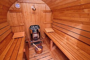 Pool & Sauna Villa Churaumi Motobu