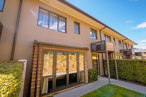 Brookside Gem Modern 2 Bedroom Apartment