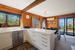 The Lodge   Plush  Quiet   Picturesque