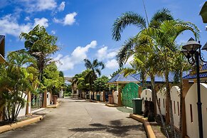 Villa Tanya at Platinum