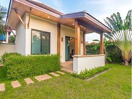 Empylean Modern Thai Villa