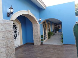 Residencia Uribe - Beautiful House With Private Pool