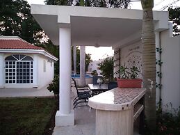 Residencia Uribe - Beautiful House With Private Pool