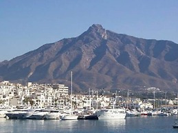 Beachpuerto Banus Marbella Apartment Garden View