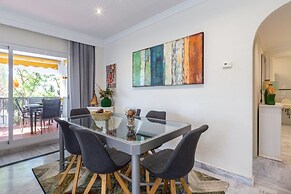 Beachpuerto Banus Marbella Apartment Garden View