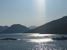 Alonissos 4-bedroom Large Villa With Private Pool