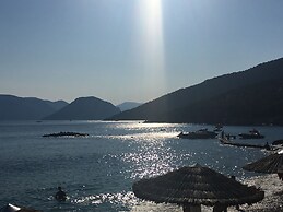 Alonissos 4-bedroom Large Villa With Private Pool