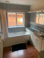 3 bedroom house in Reading