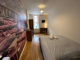 Amazing 8 bedroom apartment