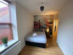 Amazing 8 bedroom apartment