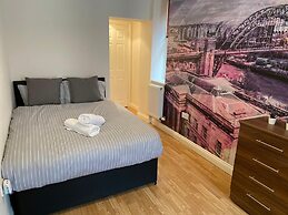 Amazing 8 bedroom apartment