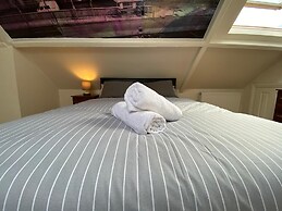 Amazing 8 bedroom apartment