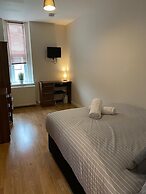 Amazing 8 bedroom apartment