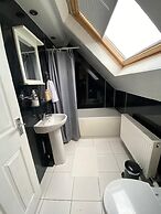 Amazing 8 bedroom apartment
