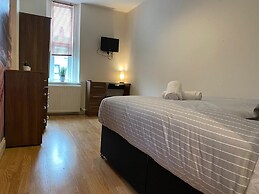 Amazing 8 bedroom apartment