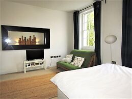 Large Private Double En-suite - 5