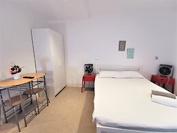 Spacious Double Room with en-suite - 2c