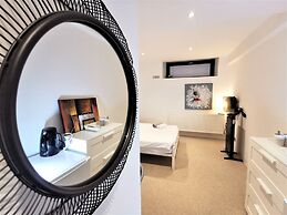 Spacious Double Room with en-suite - 2c