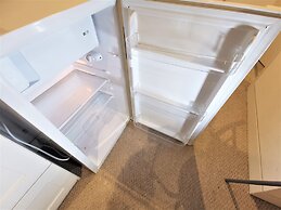 Spacious Double Room with en-suite - 2c