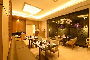 Emerald Clarks Inn Suite