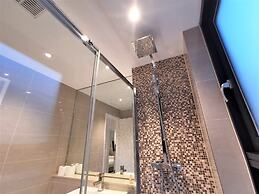 Double Room with Balcony - 3b