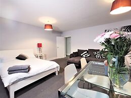 Spacious 2 bed flat in Camden
