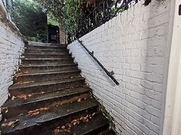 Spacious 2 bed flat in Camden