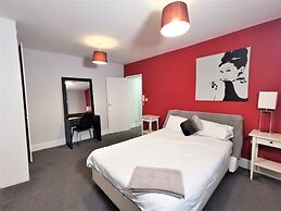 Spacious 2 bed flat in Camden