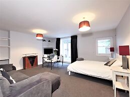 Spacious 2 bed flat in Camden