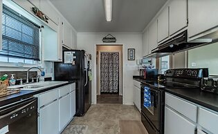 Seafari - 106 Portier Ct