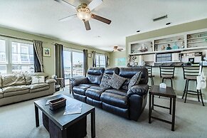 Seafari - 106 Portier Ct