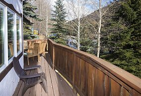 2109 B Chamonix 4 Bedroom Home by RedAwning