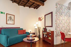 Arco in Pantheon Apartments