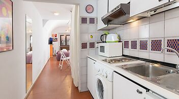 Arco in Pantheon Apartments