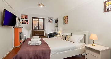 Arco in Pantheon Apartments