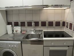 Arco in Pantheon Apartments