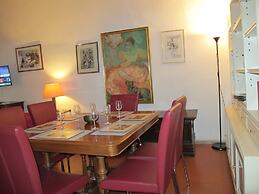 Arco in Pantheon Apartments