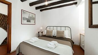 Arco in Pantheon Apartments