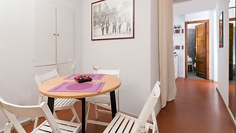 Arco in Pantheon Apartments