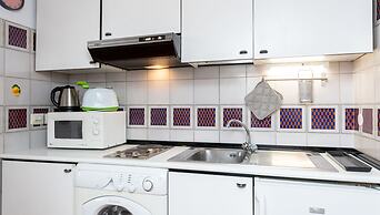 Arco in Pantheon Apartments