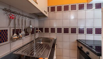 Arco in Pantheon Apartments