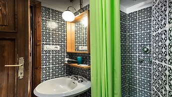 Arco in Pantheon Apartments