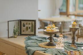 Yangshuo Enjoy Field Resort