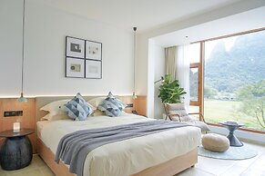 Yangshuo Enjoy Field Resort