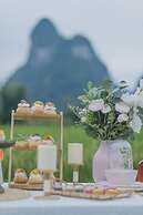 Yangshuo Enjoy Field Resort